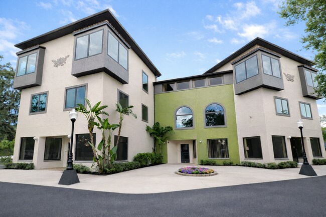 Plus de détails pour Near Downtown New Port Richey, New Port Richey, FL - Bureau à vendre