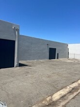 2821 Pomona Blvd, Pomona, CA for lease Building Photo- Image 2 of 4
