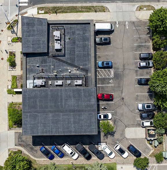 6996 France Ave S, Edina, MN for lease - Building Photo - Image 3 of 14