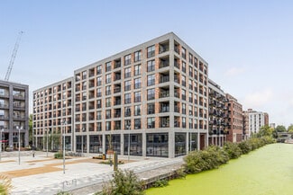 Plus de détails pour 13 Rookwood Way, Londres - Coworking à louer