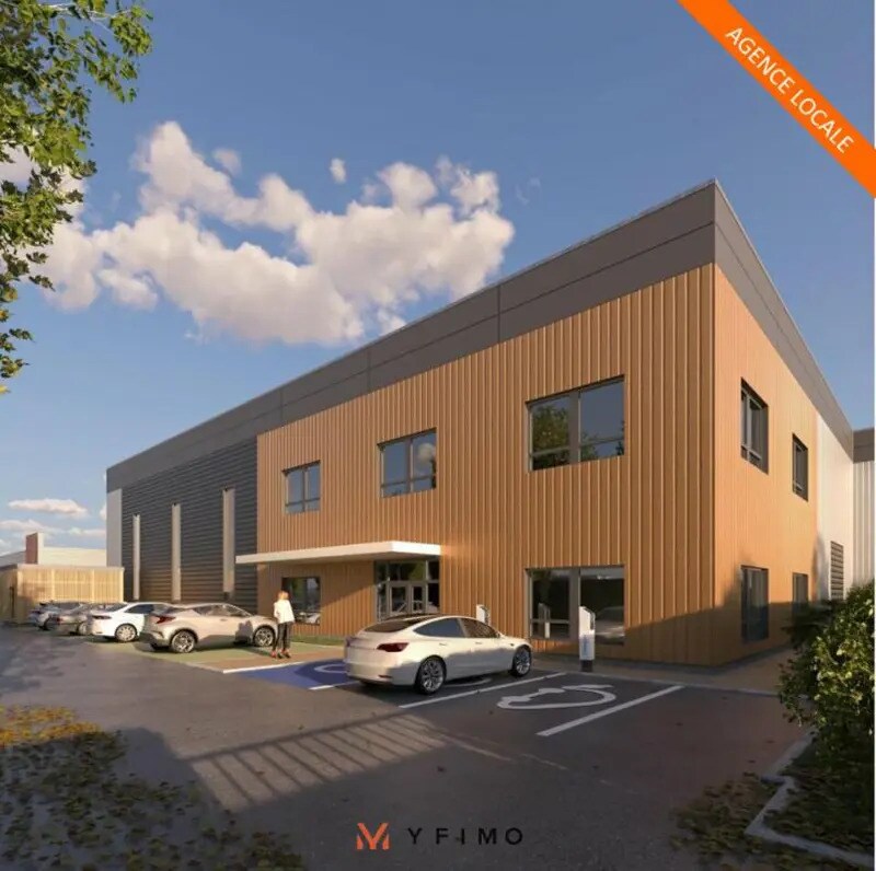 Industrial in Trappes for lease Building Photo- Image 1 of 3