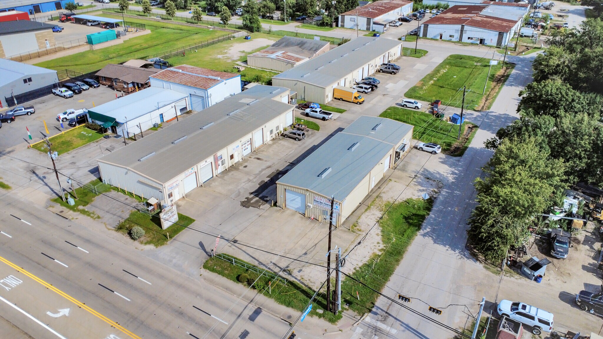 1027 Aldine Bender Rd, Houston, TX for lease Building Photo- Image 1 of 21