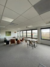 Bureau dans Saint-Priest à louer Photo intérieure- Image 1 de 1