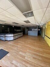 401-407 Freeport Rd, Blawnox, PA for lease Interior Photo- Image 2 of 20