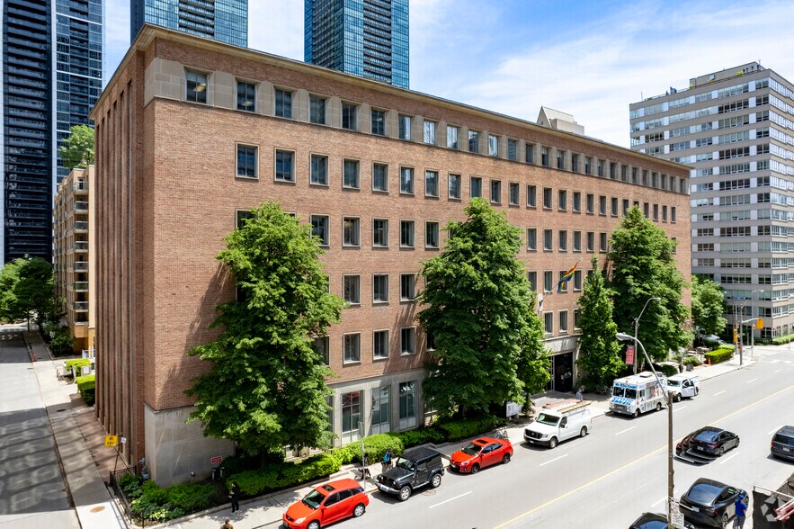 625 Church St, Toronto, ON à louer - Photo du bâtiment - Image 2 de 6