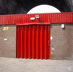 Crossland Ct, Leeds for lease - Primary Photo - Image 1 of 1