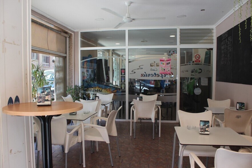 Retail in Elche, Alicante for sale - Interior Photo - Image 2 of 18