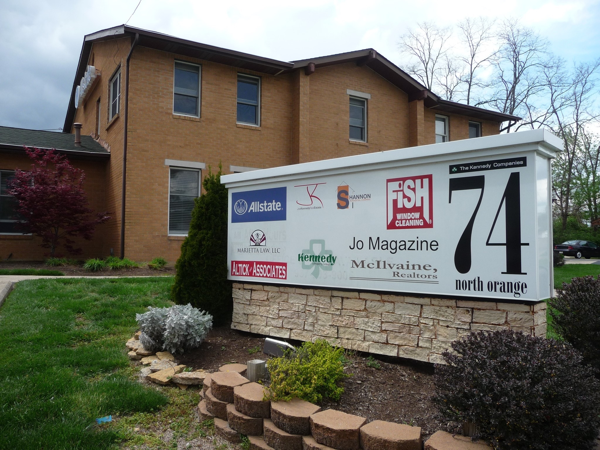 74 N Orange St, Xenia, OH for lease Primary Photo- Image 1 of 41