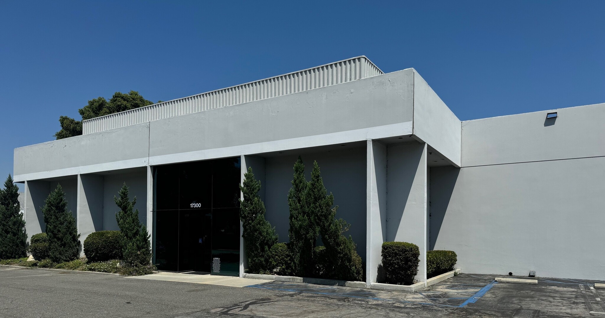 17300 Marquardt Ave, Cerritos, CA for lease Building Photo- Image 1 of 11