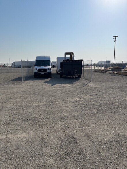 2791 Aztec Dr, Chico, CA for lease - Building Photo - Image 2 of 9