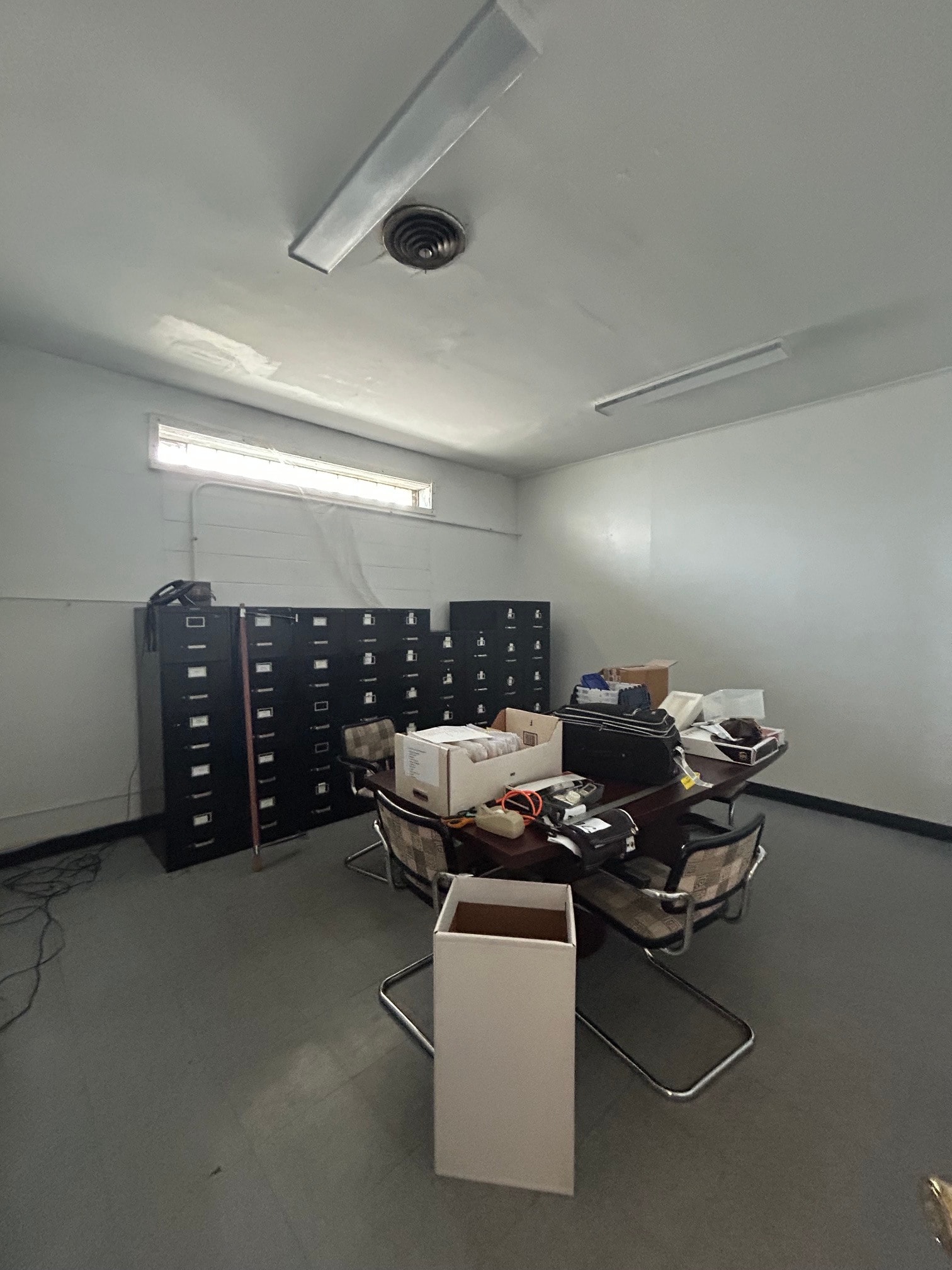 145 Babylon Tpke, Roosevelt, NY for lease Building Photo- Image 1 of 7
