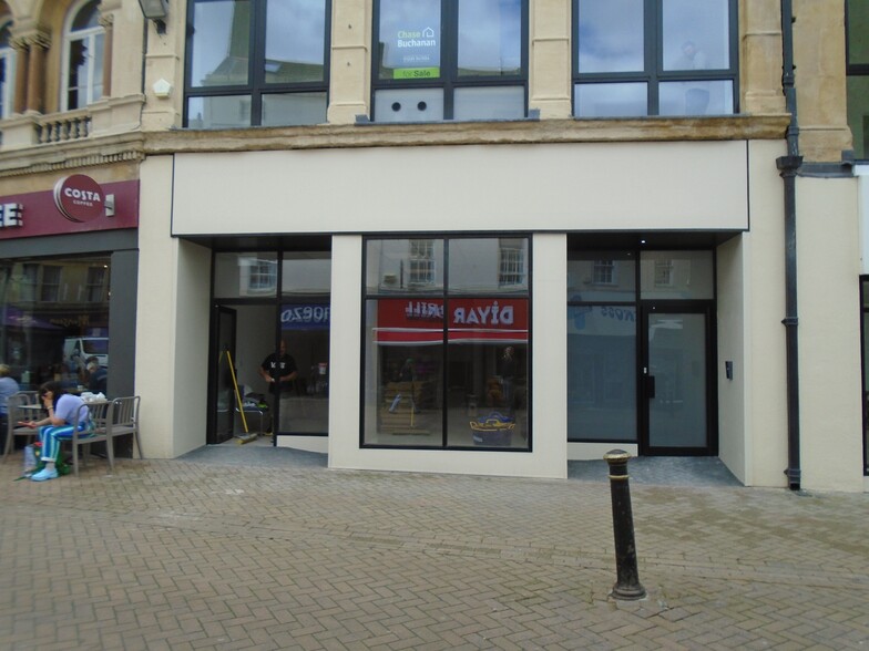 22 Fore St, Trowbridge for lease - Building Photo - Image 1 of 6