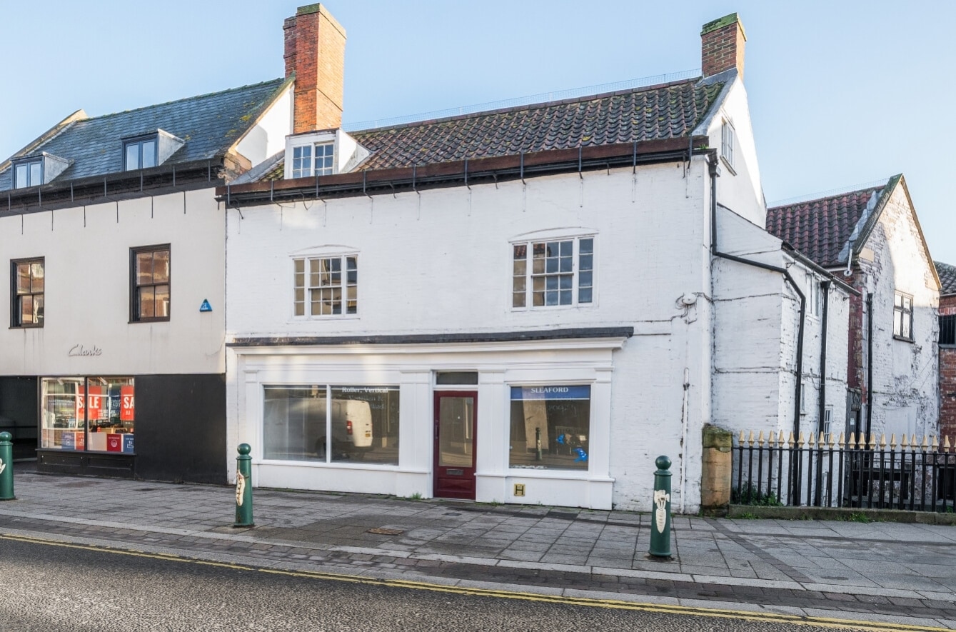 11 Southgate, Sleaford for sale Primary Photo- Image 1 of 10