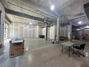 1605 Sansom St, Philadelphia, PA for lease Interior Photo- Image 2 of 5