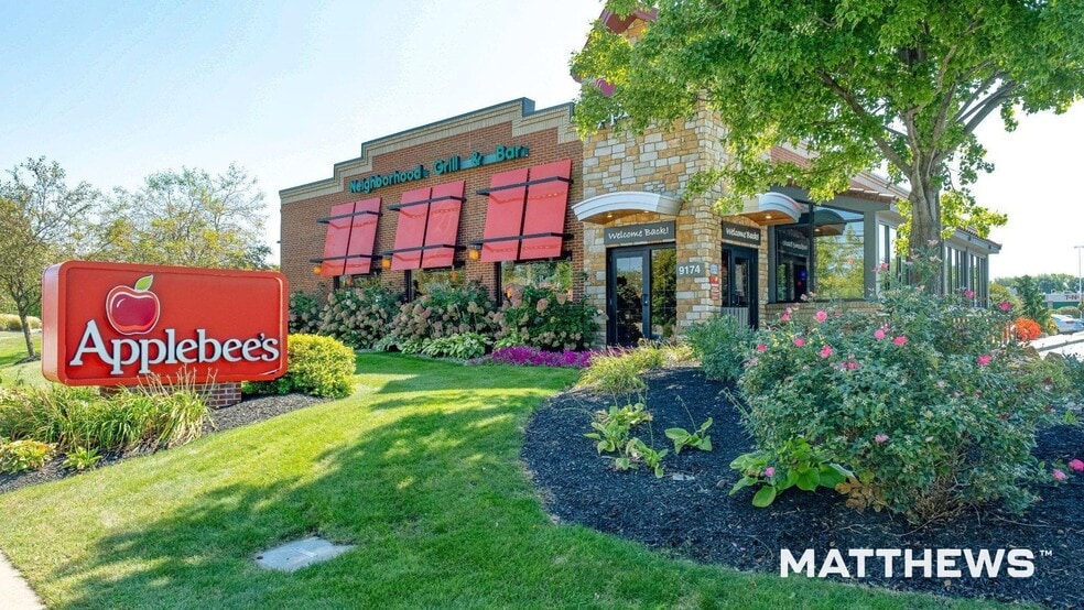 9174 Mentor Ave, Mentor, OH for sale - Building Photo - Image 2 of 4