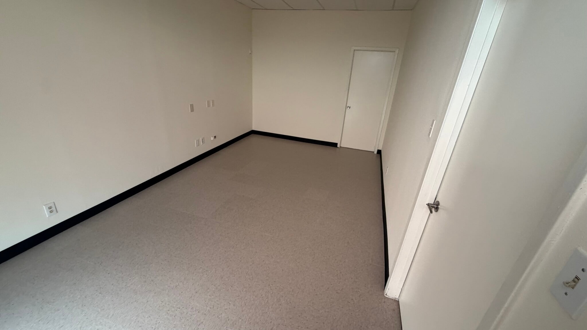 6901 Mullins Dr, Houston, TX for lease Interior Photo- Image 1 of 4