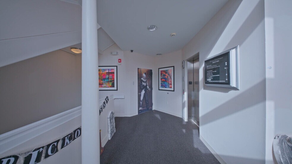 96 E Main St, Little Falls, NJ à louer - Vidéo sur l’inscription commerciale - Image 2 de 34