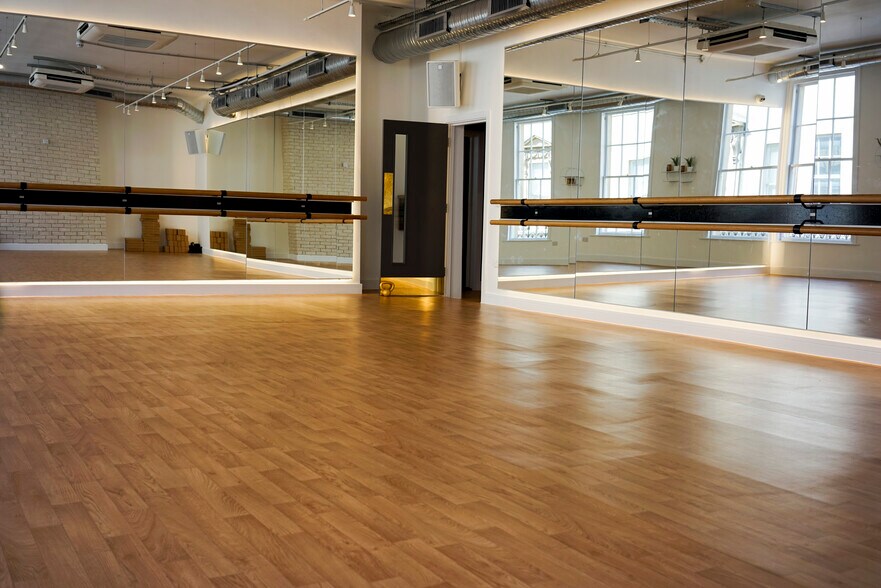 Bath St, Bath à louer - Photo du bâtiment - Image 3 de 4