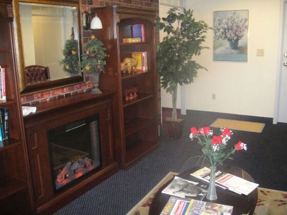 331 Alberta Dr, Buffalo, NY à louer - Photo intérieure - Image 2 de 3