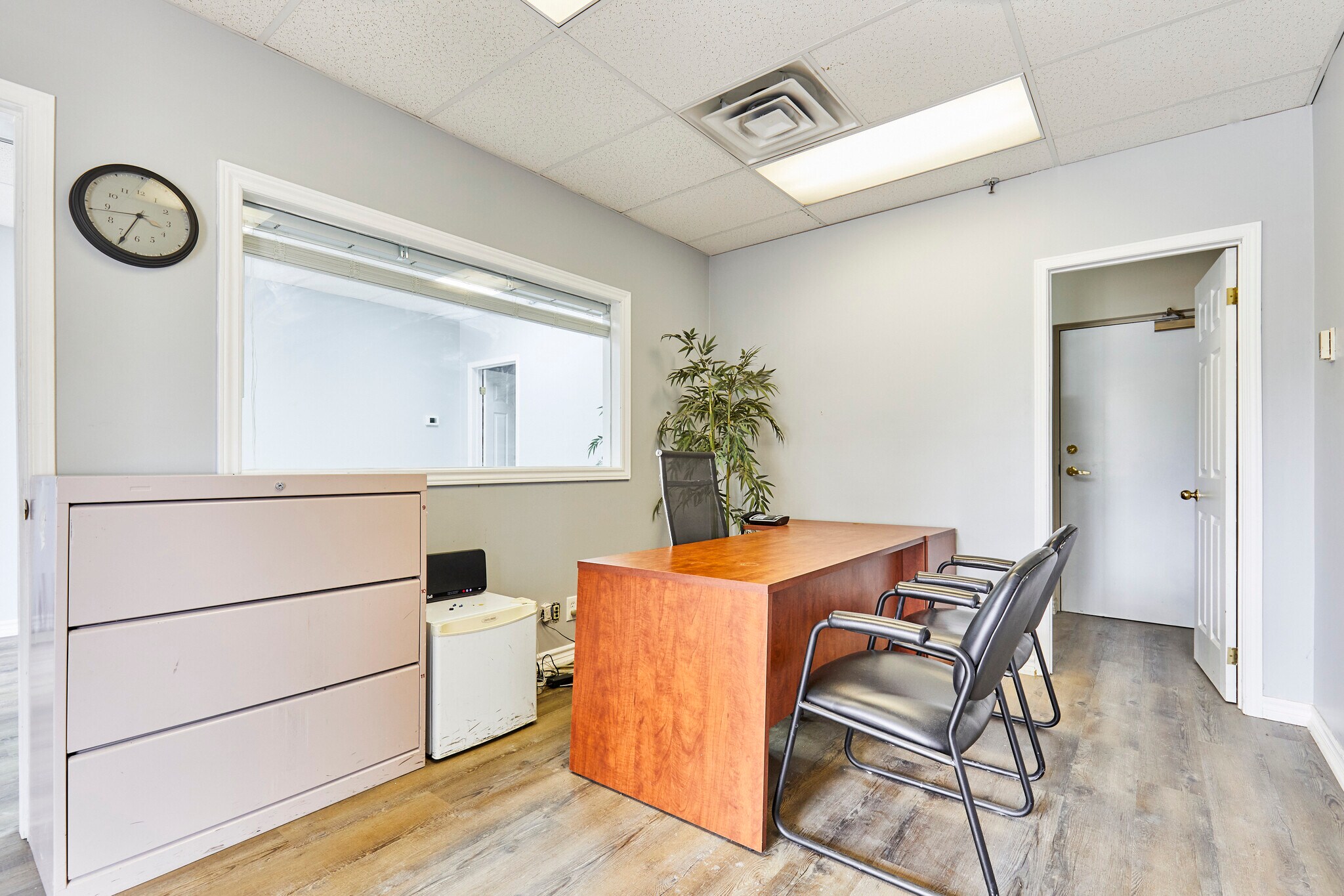 108 Corporate Dr, Toronto, ON for lease Interior Photo- Image 1 of 4