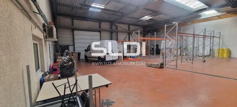 25 Rue Du 35Eme Regiment D'Aviation, Bron for sale Interior Photo- Image 1 of 8