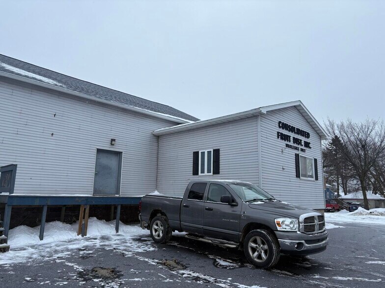 941 9th ave, Alpena, MI à vendre - Photo du bâtiment - Image 3 de 12