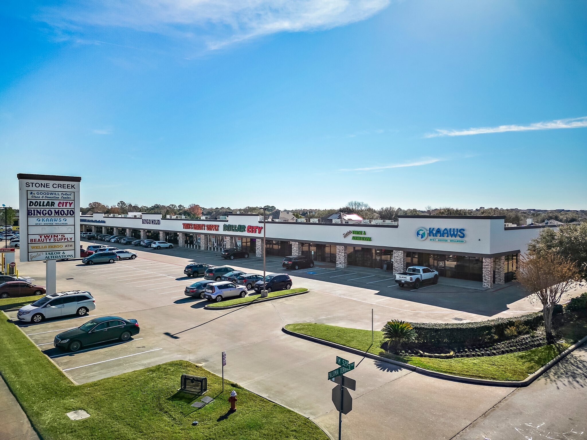 17301-17319 FM 529 Rd, Houston, TX à louer Photo du bâtiment- Image 1 de 17