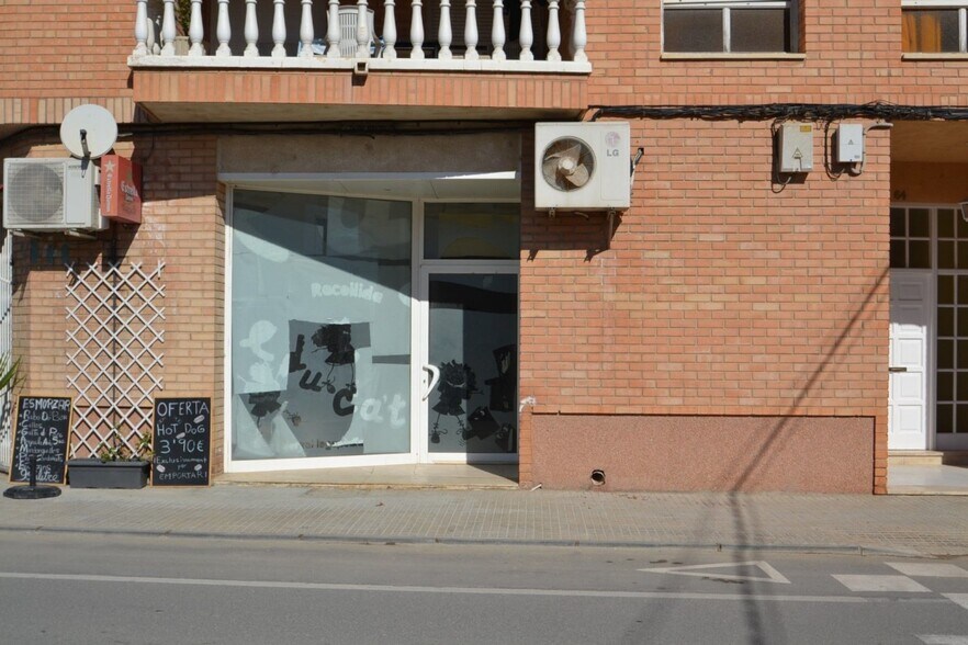 Immeuble residentiel dans Deltebre, Tarragona à vendre - Photo du bâtiment - Image 2 de 2