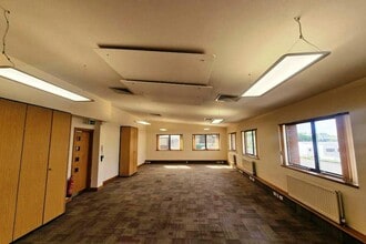 Stroudley Rd, Basingstoke for lease Interior Photo- Image 2 of 3