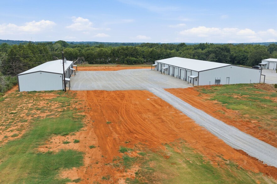 14005 FM 730 N, Azle, TX à louer - Photo du bâtiment - Image 2 de 33