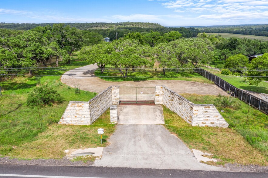 24101 RR 12, Dripping Springs, TX à vendre - Photo du bâtiment - Image 3 de 36