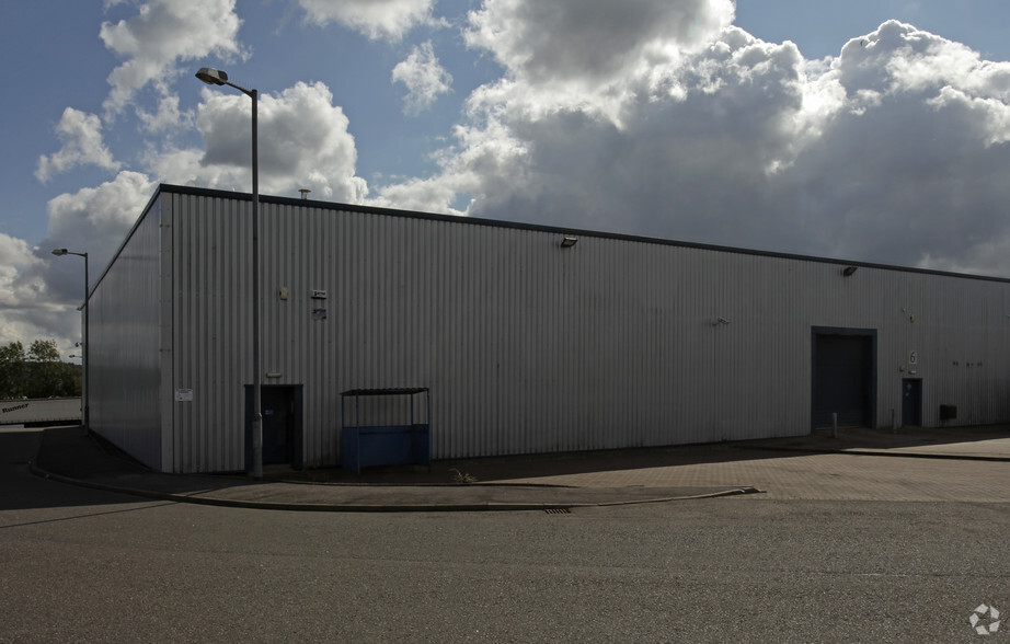 3 Wardpark Rd, Cumbernauld for lease - Building Photo - Image 3 of 6