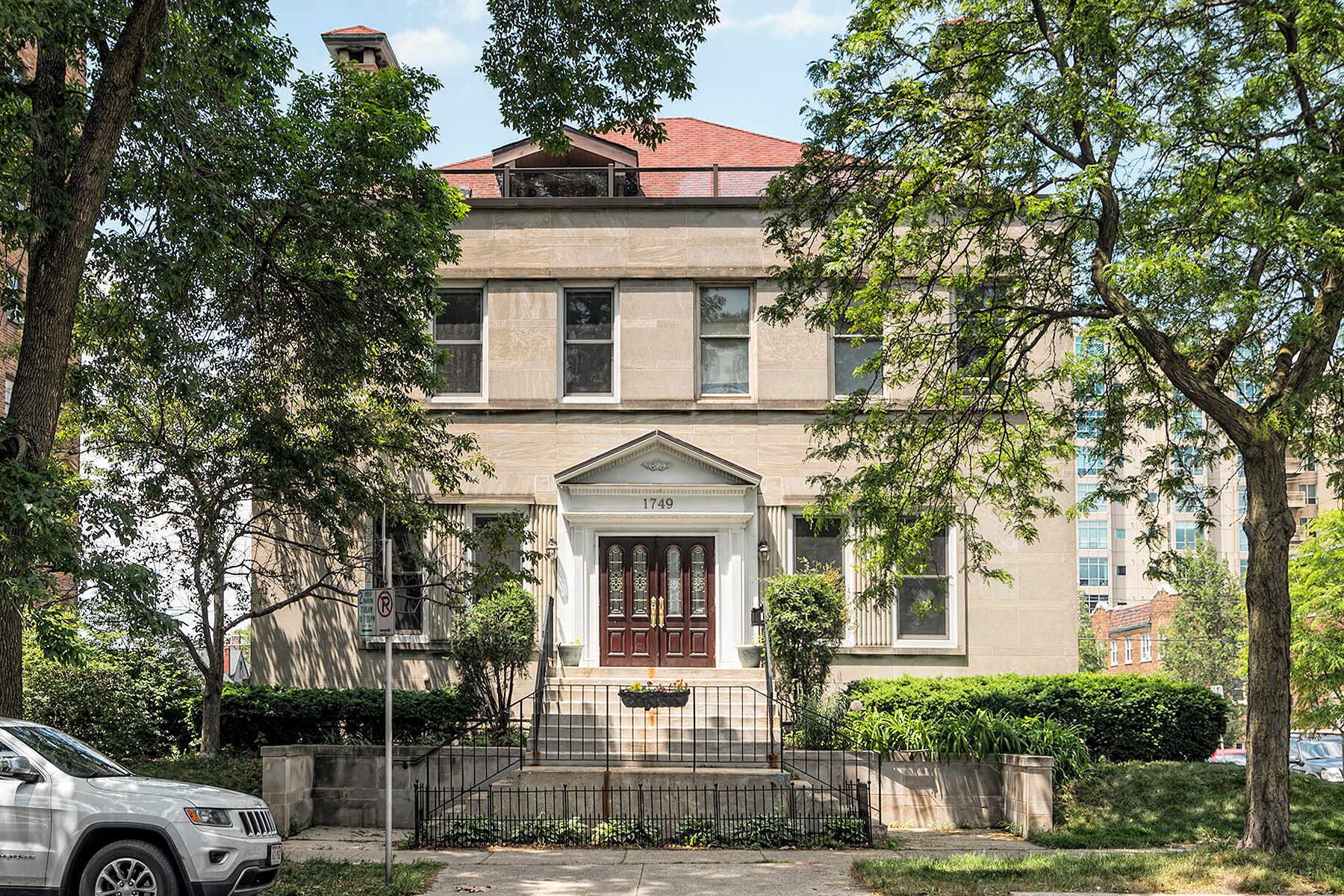 1749 N Prospect Ave, Milwaukee, WI à vendre Photo du bâtiment- Image 1 de 15