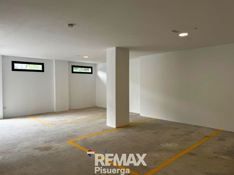 Calle de Enrique Cubero, 12, Valladolid, Valladolid à vendre - Photo du bâtiment - Image 1 de 14
