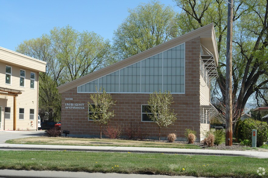 2238 S Broadway Ave, Boise, ID à vendre - Photo du bâtiment - Image 2 de 2