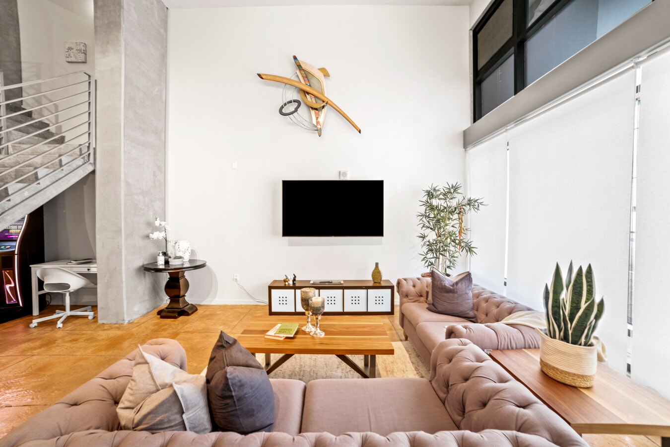 350 11th Ave, San Diego, CA 92101 - Unit 133 - - Interior Photo - Image 2 of 10