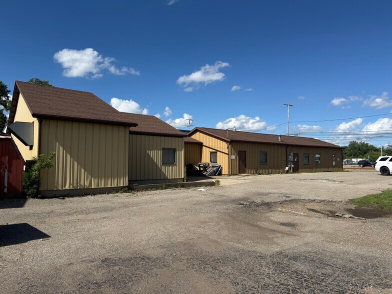 414 Mills St, Kalamazoo, MI à vendre - Photo du bâtiment - Image 2 de 13