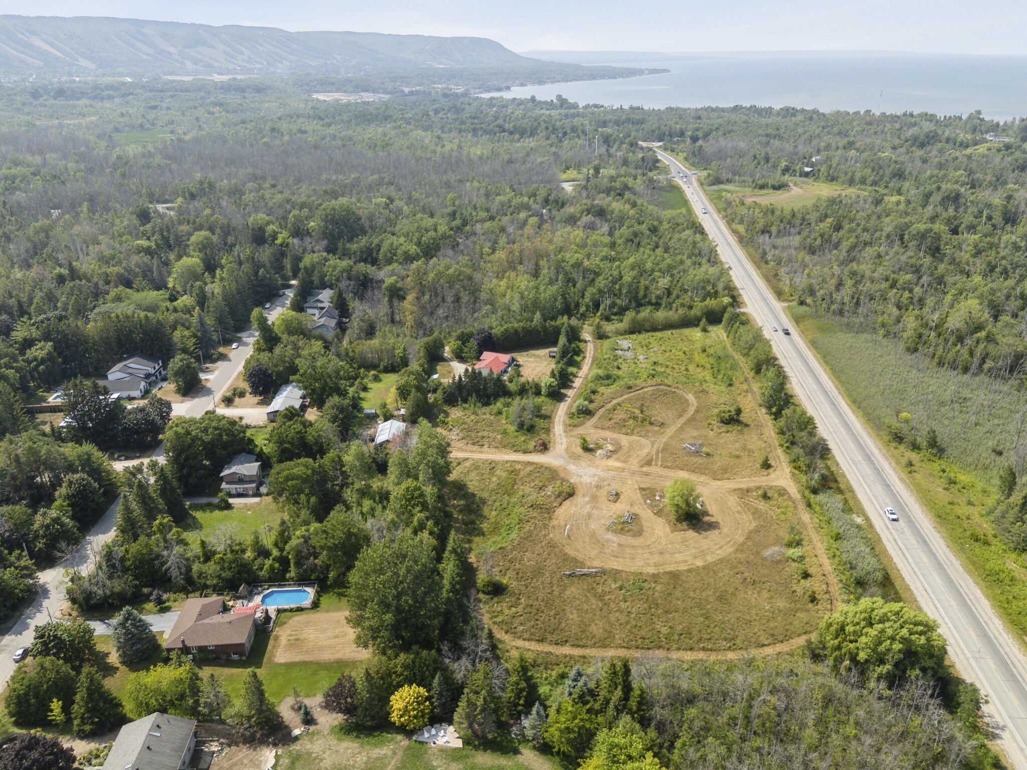 38-40 Silver Creek Dr, Collingwood, ON for sale Primary Photo- Image 1 of 5