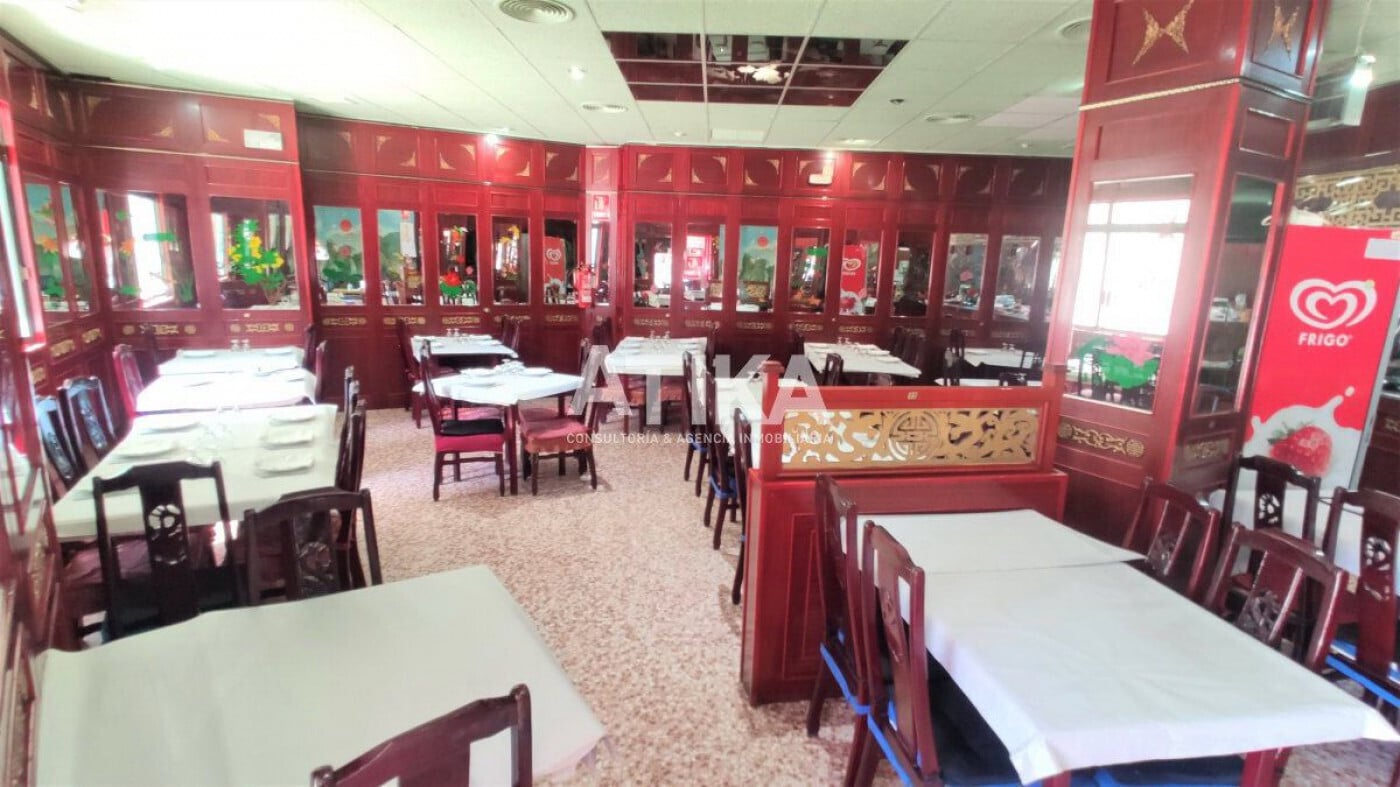 Retail in Ontinyent for lease Building Photo- Image 1 of 15