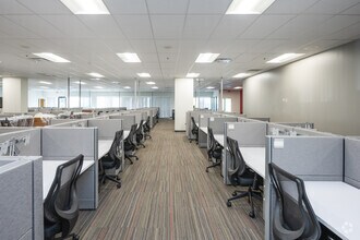 111 Corporate Dr, Spartanburg, SC for lease Interior Photo- Image 2 of 13