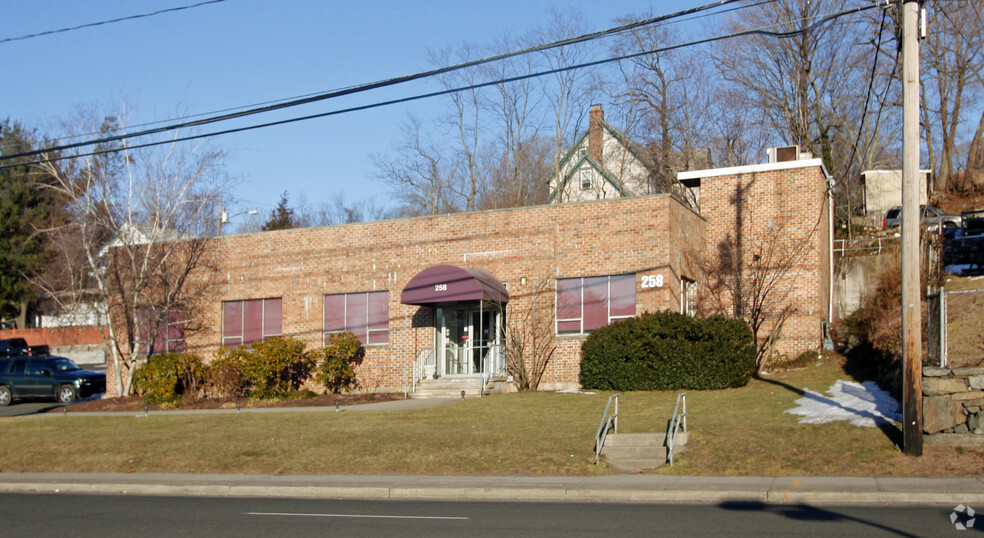 258 Main St, Norwalk, CT for sale - Primary Photo - Image 1 of 1