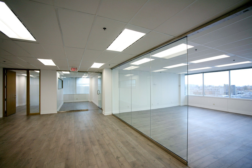 970 Lawrence Ave W, Toronto, ON for lease - Interior Photo - Image 2 of 2