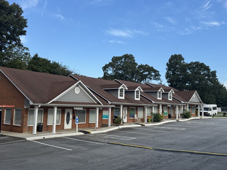 148-154 Valley Hill Rd SW, Riverdale, GA à louer - Photo du bâtiment - Image 2 de 14