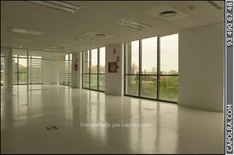Carrer de Frederic Mompou, 5, Sant Just Desvern, Barcelona for lease Interior Photo- Image 2 of 15
