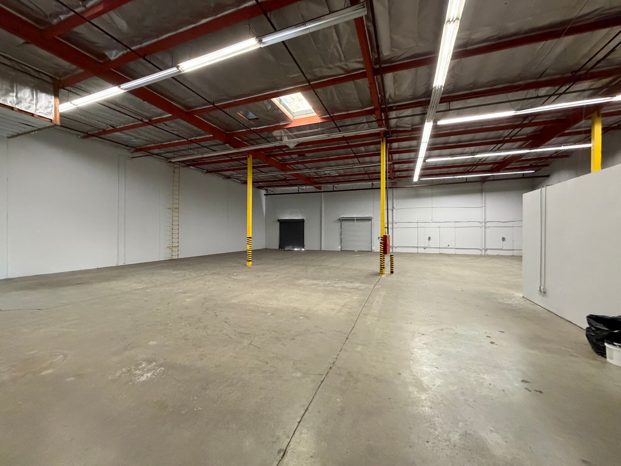 16417-16441 Berwyn Rd, Cerritos, CA for lease Interior Photo- Image 1 of 9