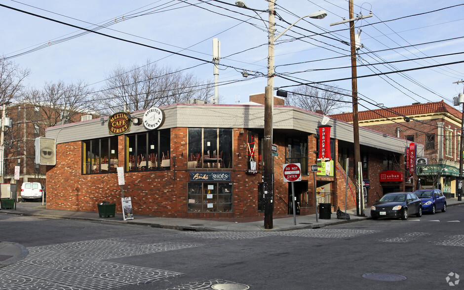 272 Thayer St, Providence, RI for lease - Primary Photo - Image 1 of 5