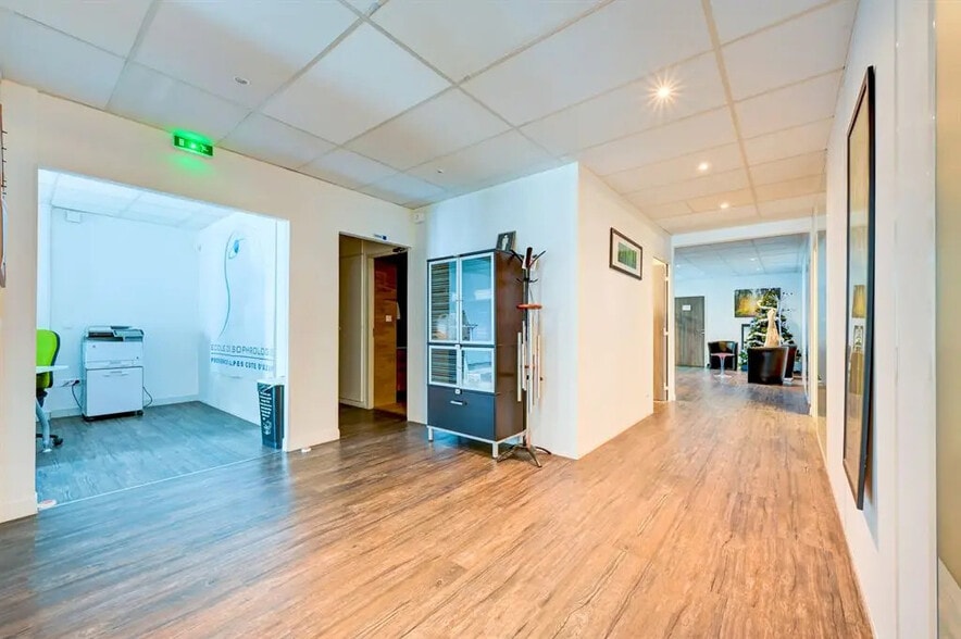 Bureau dans Aubagne à vendre - Photo intérieure - Image 3 de 7