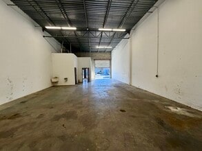 18748 Titus Rd, Hudson, FL for lease Interior Photo- Image 1 of 8