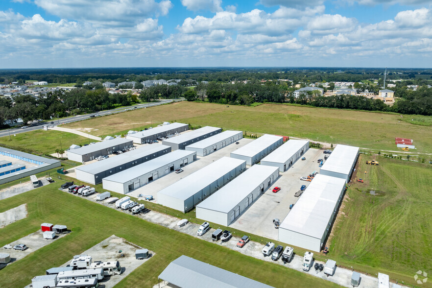 4061 Thomas St, Oxford, FL for lease - Building Photo - Image 1 of 27