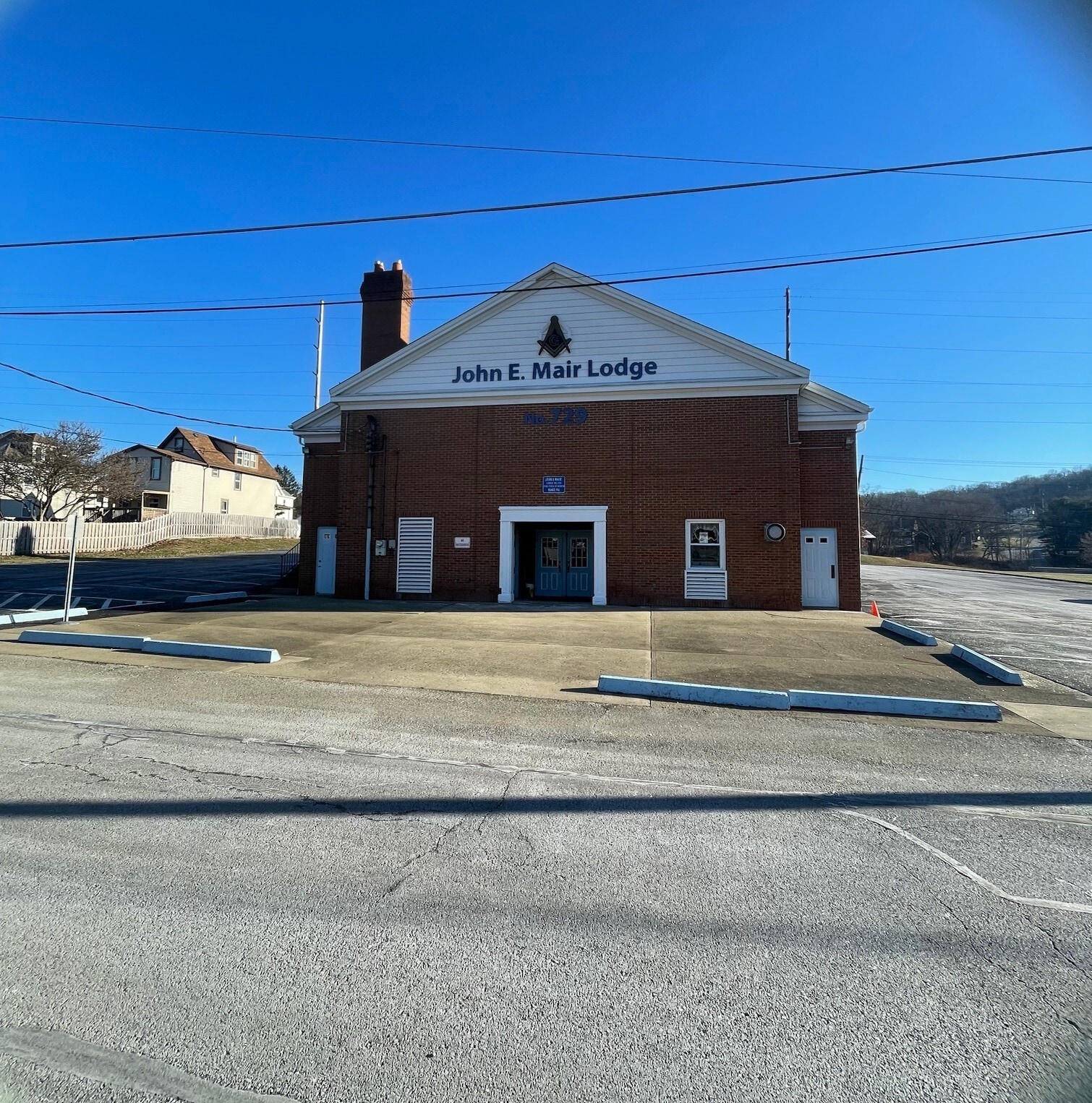 340 Clay Ave, Mars, PA à louer Photo principale- Image 1 de 4